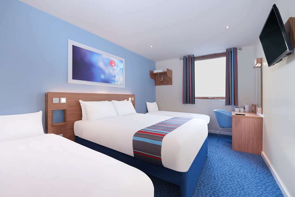 Travelodge Livingston Room photo